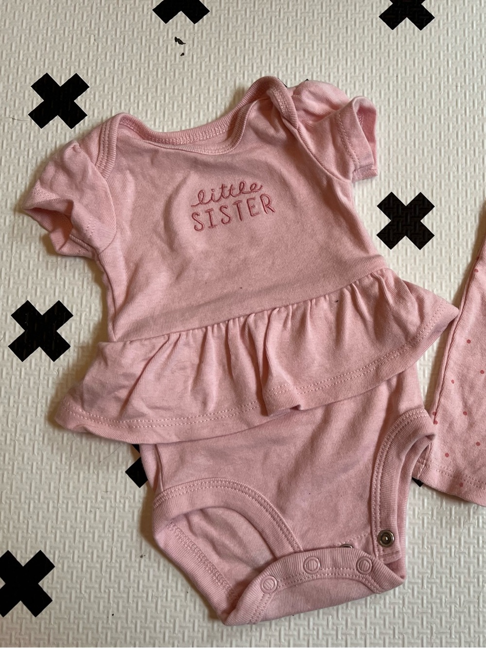 Little Sister Outfit - Newborn